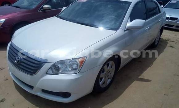 Acheter Occasion Voiture Toyota Allion Blanc à Lomé, Togo Acheter Occasion Voiture Toyota Allion Blanc à Lomé, Togo