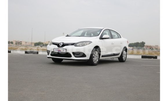 Acheter Import Voiture Renault Fluence Blanc à Import - Dubai, Togo