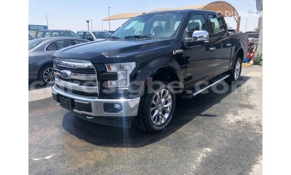 Acheter Import Voiture Ford Club Wagon Noir à Import - Dubai, Togo Acheter Import Voiture Ford Club Wagon Noir à Import - Dubai, Togo