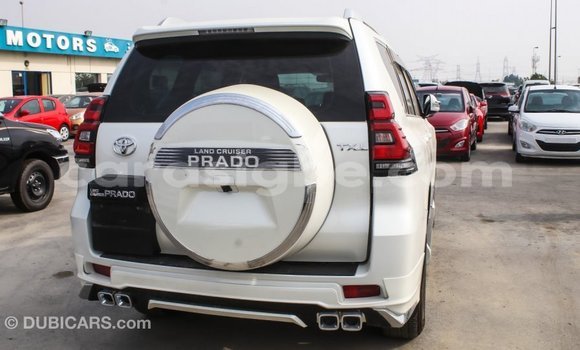Acheter Import Voiture Toyota Prado Blanc à Import - Dubai, Togo Acheter Import Voiture Toyota Prado Blanc à Import - Dubai, Togo