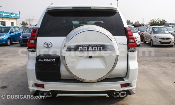 Acheter Import Voiture Toyota Prado Blanc à Import - Dubai, Togo Acheter Import Voiture Toyota Prado Blanc à Import - Dubai, Togo