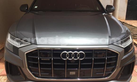 Acheter Occasion Voiture Audi Q8 Gris à Lomé, Togo