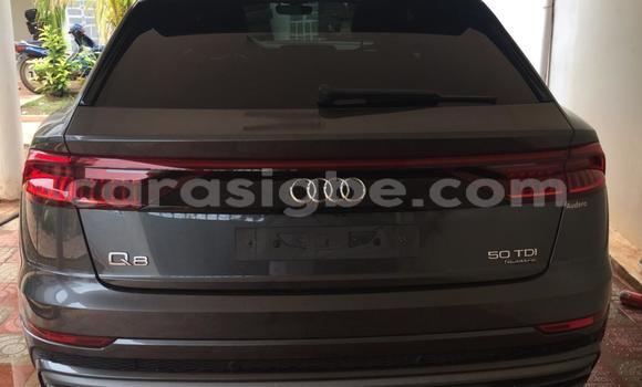 Acheter Occasion Voiture Audi Q8 Gris à Lomé, Togo Acheter Occasion Voiture Audi Q8 Gris à Lomé, Togo