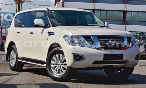 Buy Import Nissan Patrol White Car in Import - Dubai in Togo Buy Import Nissan Patrol White Car in Import - Dubai in Togo