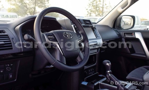 Buy Import Toyota Land Cruiser Black Car in Import - Dubai in Togo Buy Import Toyota Land Cruiser Black Car in Import - Dubai in Togo