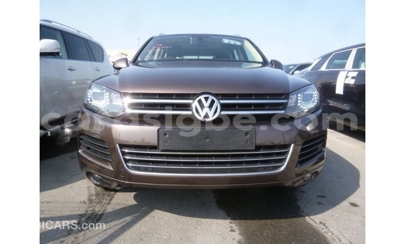 Acheter Import Voiture Volkswagen Touareg Marron à Import - Dubai, Togo Acheter Import Voiture Volkswagen Touareg Marron à Import - Dubai, Togo