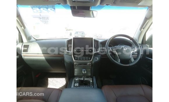 Buy Import Toyota Land Cruiser Other Car in Import - Dubai in Togo Buy Import Toyota Land Cruiser Other Car in Import - Dubai in Togo