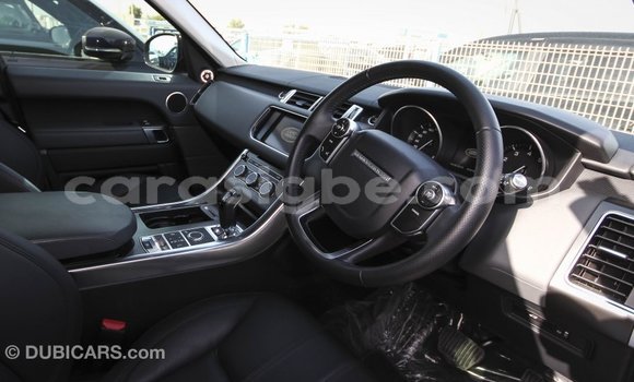 Buy Import Land Rover Range Rover Black Car in Import - Dubai in Togo Buy Import Land Rover Range Rover Black Car in Import - Dubai in Togo