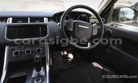 Buy Import Land Rover Range Rover Black Car in Import - Dubai in Togo Buy Import Land Rover Range Rover Black Car in Import - Dubai in Togo