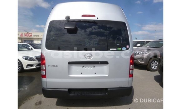 Acheter Import Voiture Toyota Hiace Autre à Import - Dubai, Togo Acheter Import Voiture Toyota Hiace Autre à Import - Dubai, Togo
