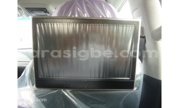 Acheter Import Voiture Toyota Land Cruiser Autre à Import - Dubai, Togo Acheter Import Voiture Toyota Land Cruiser Autre à Import - Dubai, Togo