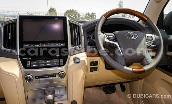Buy Import Toyota Land Cruiser Black Car in Import - Dubai in Togo Buy Import Toyota Land Cruiser Black Car in Import - Dubai in Togo