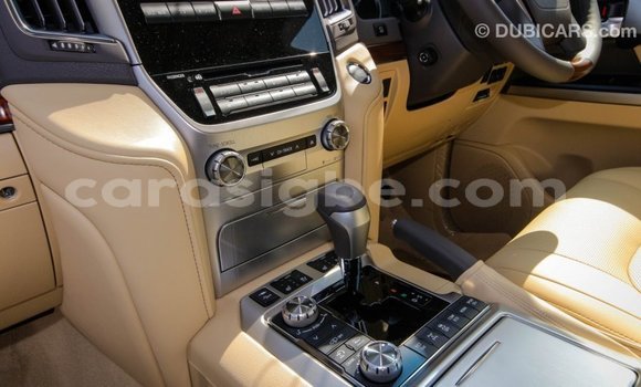 Buy Import Toyota Land Cruiser Black Car in Import - Dubai in Togo Buy Import Toyota Land Cruiser Black Car in Import - Dubai in Togo