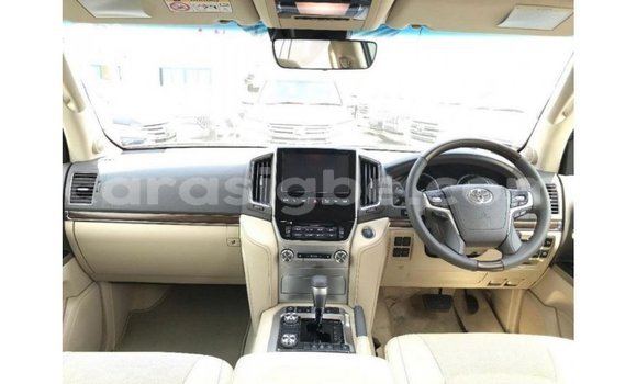 Buy Import Toyota Land Cruiser Black Car in Import - Dubai in Togo Buy Import Toyota Land Cruiser Black Car in Import - Dubai in Togo