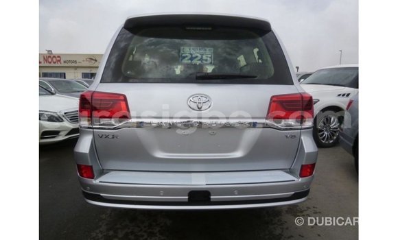 Acheter Import Voiture Toyota Land Cruiser Autre à Import - Dubai, Togo Acheter Import Voiture Toyota Land Cruiser Autre à Import - Dubai, Togo