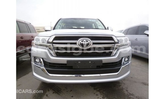 Acheter Import Voiture Toyota Land Cruiser Autre à Import - Dubai, Togo Acheter Import Voiture Toyota Land Cruiser Autre à Import - Dubai, Togo