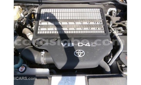 Buy Import Toyota Land Cruiser Other Car in Import - Dubai in Togo Buy Import Toyota Land Cruiser Other Car in Import - Dubai in Togo