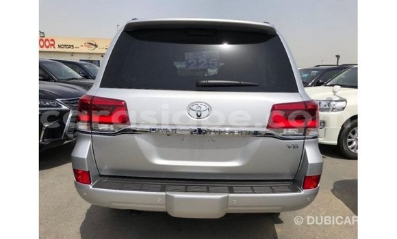 Acheter Import Voiture Toyota Land Cruiser Autre à Import - Dubai, Togo Acheter Import Voiture Toyota Land Cruiser Autre à Import - Dubai, Togo