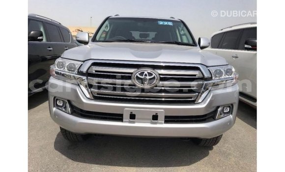 Acheter Import Voiture Toyota Land Cruiser Autre à Import - Dubai, Togo Acheter Import Voiture Toyota Land Cruiser Autre à Import - Dubai, Togo