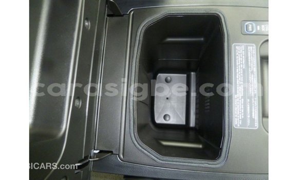 Acheter Import Voiture Toyota Land Cruiser Noir à Import - Dubai, Togo Acheter Import Voiture Toyota Land Cruiser Noir à Import - Dubai, Togo