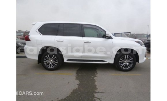 Buy Import Lexus LX White Car in Import - Dubai in Togo Buy Import Lexus LX White Car in Import - Dubai in Togo
