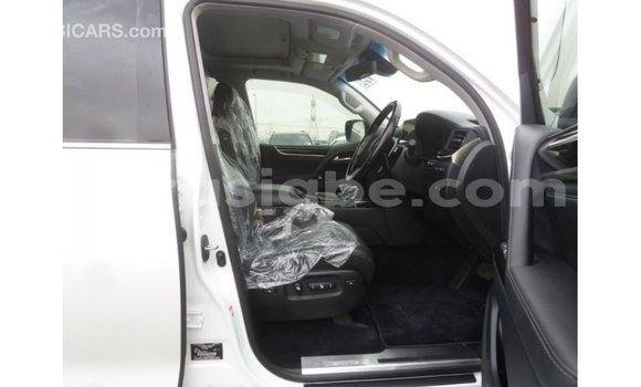 Buy Import Lexus LX White Car in Import - Dubai in Togo Buy Import Lexus LX White Car in Import - Dubai in Togo