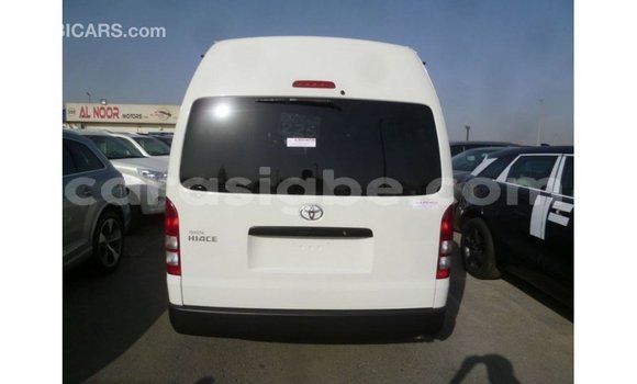Buy Import Toyota Hiace White Car in Import - Dubai in Togo Buy Import Toyota Hiace White Car in Import - Dubai in Togo