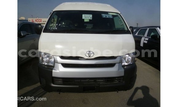Buy Import Toyota Hiace White Car in Import - Dubai in Togo Buy Import Toyota Hiace White Car in Import - Dubai in Togo