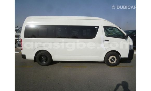 Buy Import Toyota Hiace White Car in Import - Dubai in Togo Buy Import Toyota Hiace White Car in Import - Dubai in Togo