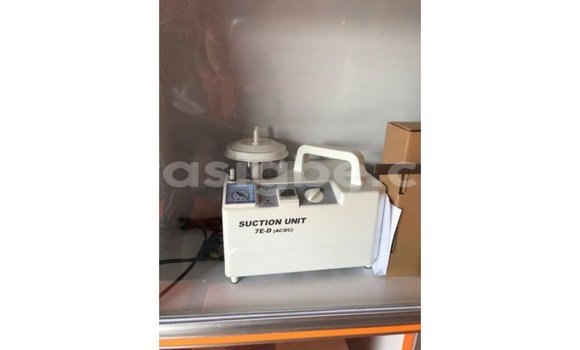 Buy Import Toyota Hiace White Car in Import - Dubai in Togo Buy Import Toyota Hiace White Car in Import - Dubai in Togo