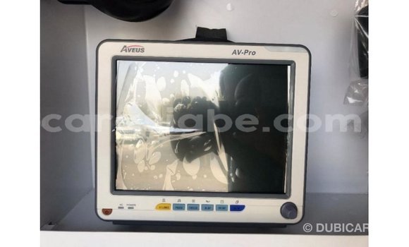 Buy Import Toyota Hiace White Car in Import - Dubai in Togo Buy Import Toyota Hiace White Car in Import - Dubai in Togo