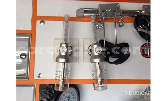 Buy Import Toyota Hiace White Car in Import - Dubai in Togo Buy Import Toyota Hiace White Car in Import - Dubai in Togo