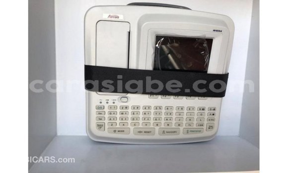 Buy Import Toyota Hiace White Car in Import - Dubai in Togo Buy Import Toyota Hiace White Car in Import - Dubai in Togo