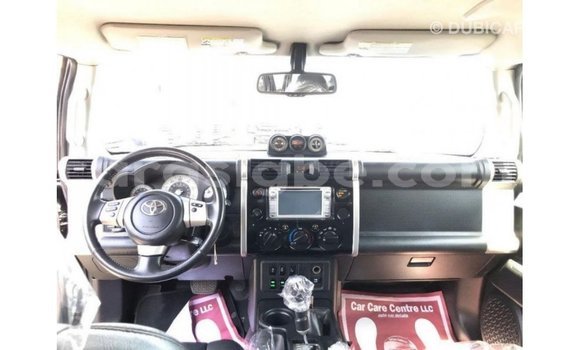 Buy Import Toyota FJ Cruiser Black Car in Import - Dubai in Togo Buy Import Toyota FJ Cruiser Black Car in Import - Dubai in Togo