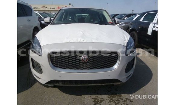 Acheter Import Voiture Jaguar E-Pace Blanc à Import - Dubai, Togo Acheter Import Voiture Jaguar E-Pace Blanc à Import - Dubai, Togo