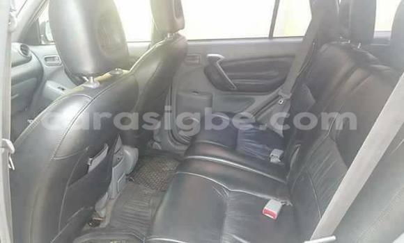 Buy Used Toyota RAV4 Silver Car in Lome in Togo Buy Used Toyota RAV4 Silver Car in Lome in Togo