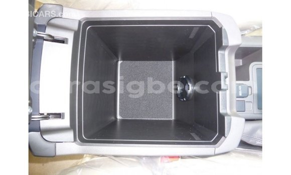 Acheter Import Voiture Toyota Prado Autre à Import - Dubai, Togo Acheter Import Voiture Toyota Prado Autre à Import - Dubai, Togo