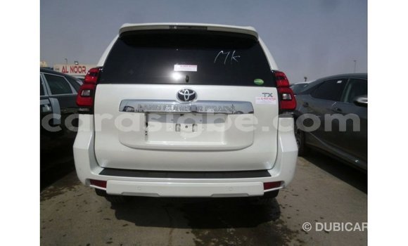 Acheter Import Voiture Toyota Prado Blanc à Import - Dubai, Togo Acheter Import Voiture Toyota Prado Blanc à Import - Dubai, Togo