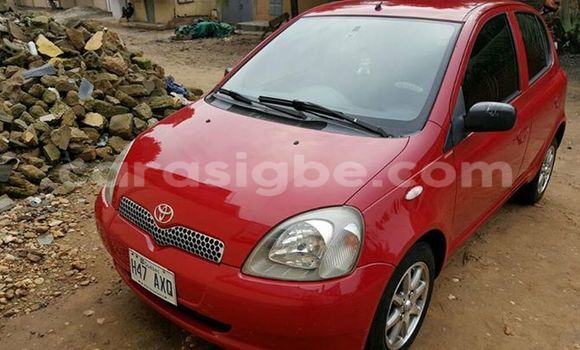Acheter Occasion Voiture Toyota Yaris Rouge à Lomé au Togo Acheter Occasion Voiture Toyota Yaris Rouge à Lomé au Togo