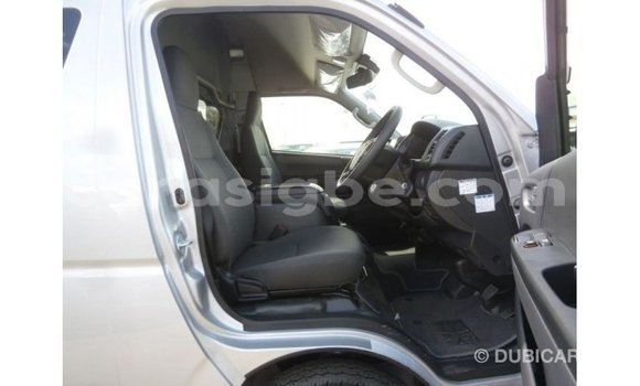 Buy Import Toyota Hiace Other Car in Import - Dubai in Togo Buy Import Toyota Hiace Other Car in Import - Dubai in Togo