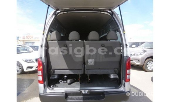 Buy Import Toyota Hiace Other Car in Import - Dubai in Togo Buy Import Toyota Hiace Other Car in Import - Dubai in Togo