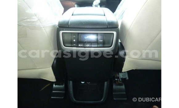 Buy Import Toyota Kluger White Car in Import - Dubai in Togo Buy Import Toyota Kluger White Car in Import - Dubai in Togo