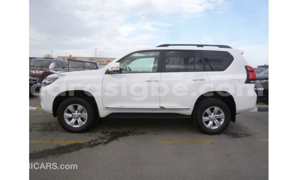 Buy Import Toyota Prado White Car in Import - Dubai in Togo Buy Import Toyota Prado White Car in Import - Dubai in Togo
