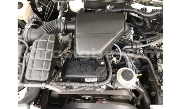 Buy Import Toyota Prado White Car in Import - Dubai in Togo Buy Import Toyota Prado White Car in Import - Dubai in Togo