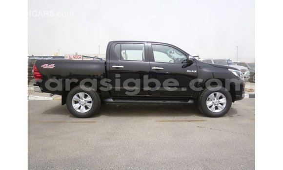 Acheter Import Voiture Toyota Hilux Noir à Import - Dubai, Togo Acheter Import Voiture Toyota Hilux Noir à Import - Dubai, Togo