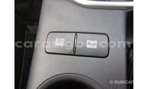 Acheter Import Voiture Toyota Hilux Noir à Import - Dubai, Togo Acheter Import Voiture Toyota Hilux Noir à Import - Dubai, Togo