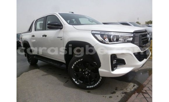 Acheter Import Voiture Toyota Hilux Blanc à Import - Dubai, Togo Acheter Import Voiture Toyota Hilux Blanc à Import - Dubai, Togo