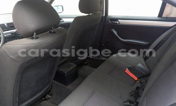 Acheter Occasion Voiture BMW 3–Series Gris à Lomé, Togo Acheter Occasion Voiture BMW 3–Series Gris à Lomé, Togo