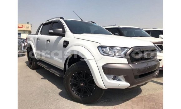 Acheter Import Voiture Ford Ranger Blanc à Import - Dubai, Togo Acheter Import Voiture Ford Ranger Blanc à Import - Dubai, Togo
