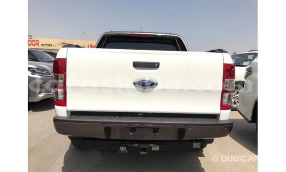 Acheter Import Voiture Ford Ranger Blanc à Import - Dubai, Togo Acheter Import Voiture Ford Ranger Blanc à Import - Dubai, Togo